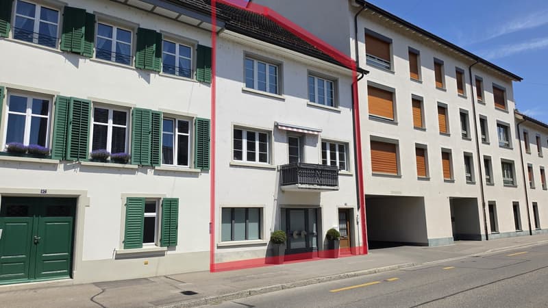 Casa residenziale e commerciale in posizione eccellente a Schaffhausen (1)
