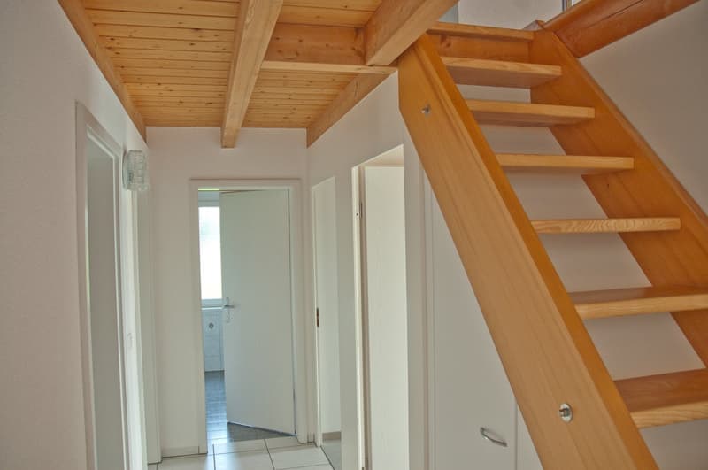 Charmante 5.5-Zimmer-Maisonette-Wohnung mit Seesicht in Eschenz (11)