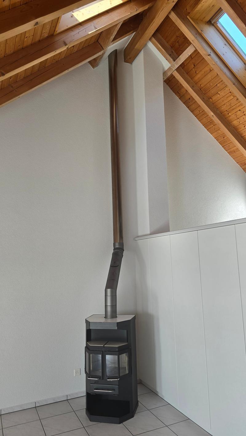 Charmante 5.5-Zimmer-Maisonette-Wohnung mit Seesicht in Eschenz (20)