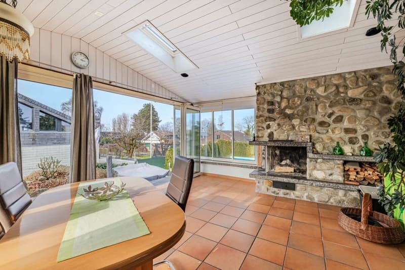 Exclusive 6.5-room house with dream garden, pool, and direct lake access - Your paradise on the water! (Object in building rights) (8)
