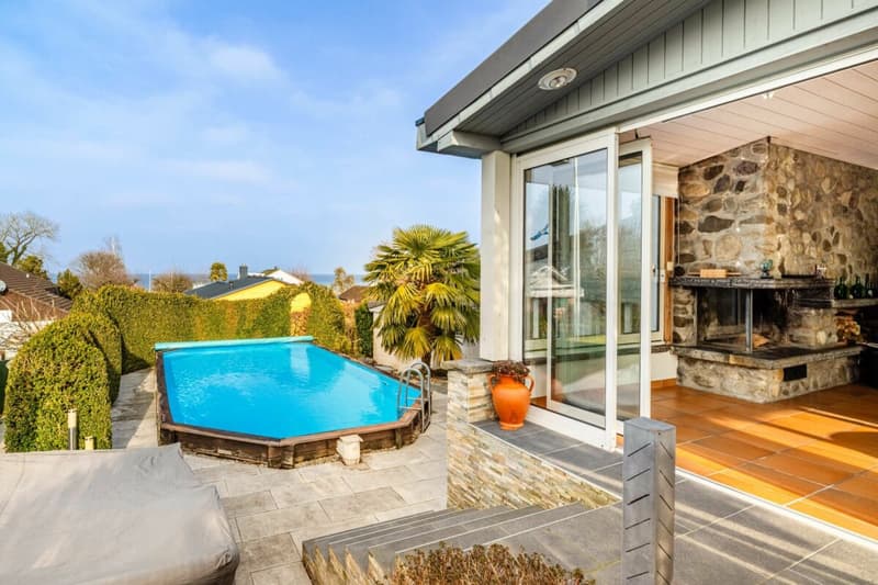 Exclusive 6.5-room house with dream garden, pool, and direct lake access - Your paradise on the water! (Object in building rights) (9)