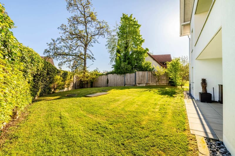Rare opportunity: ground floor apartment in a tax-friendly municipality with a large garden share (7)