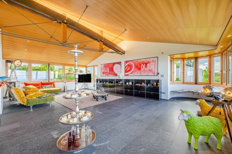 Premium-Einfamilienhaus mit Panorama-Seeblick und aussergewöhnlicher Grundstücksfläche (16)