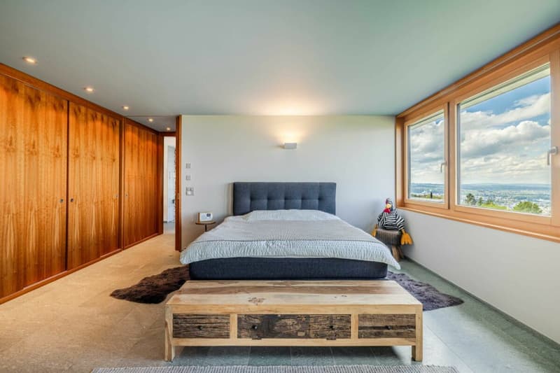 Premium-Einfamilienhaus mit Panorama-Seeblick und aussergewöhnlicher Grundstücksfläche (5)