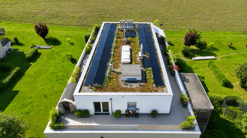 Appartement attique 5.5 pièces avec terrasse de 150 m² tout autour, vue panoramique et accès direct à la terrasse depuis chaque pièce (17)