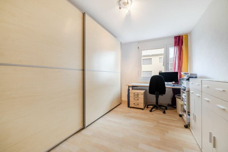 4.5-ZIMMER-WOHNUNG IM 1. OG MIT GROSSZÜGIGER, GEDECKTER TERRASSE IN SEENÄHE (7)