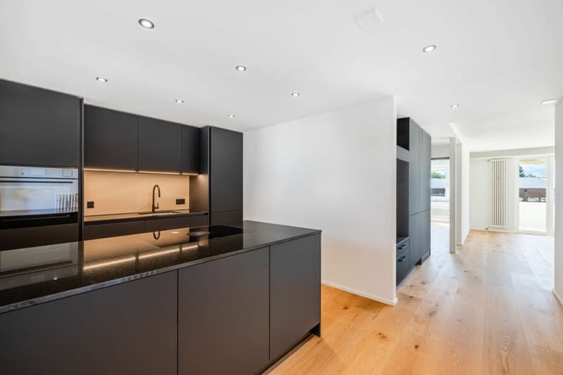 Holiday flair meets living comfort - First occupancy in high-quality 2.5-room apartment (1)