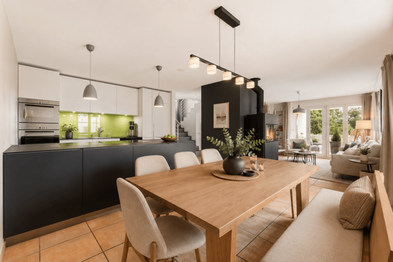 Über den Dächern von Speicher: Lichtdurchflutete Maisonette mit viel Raum und Ruhe (2)
