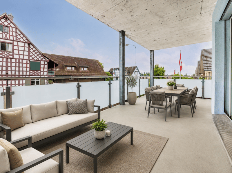 SEENAH WOHNEN: GROSSZÜGIGE 4.5-ZIMMER-WOHNUNG MIT GEDECKTER TERRASSE (3)