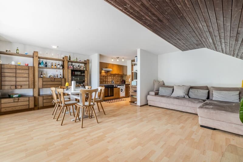 VIEL POTENZIAL AN BESTER LAGE: HOTEL TOGGENBURG MIT TRAUMAUSSICHT UND IDEALER STRUKTUR (14)