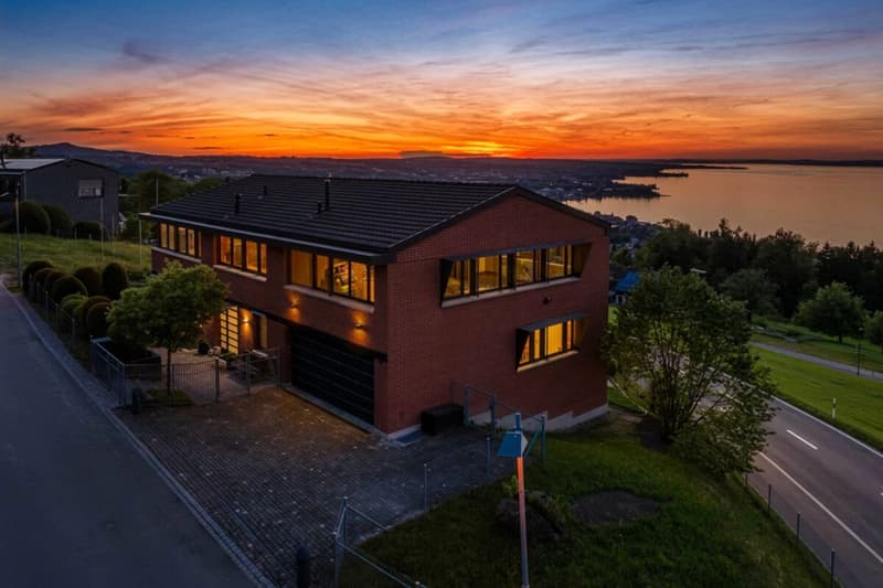 WO DER SEE ZUM PANORAMA WIRD: EXKLUSIVES EINFAMILIENHAUS AUF GROSSZÜGIGEM GRUNDSTÜCK (19)