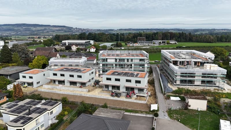 Neubau 5.5-Zi. Doppelhaushälfte - an ruhiger, leicht erhöhter Lage (3)