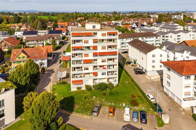 GROSSZÜGIGE 3.5-ZIMMER-WOHNUNG MIT SONNIGEM BALKON UND INDIVIDUELLEM AUSBAUPOTENZIAL (9)