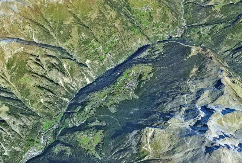 Deux parcelles de terrain à bâtir à Grächen (2)