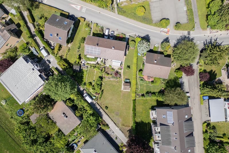 Charming 3.5 room semi-detached house with large garden oasis (3)