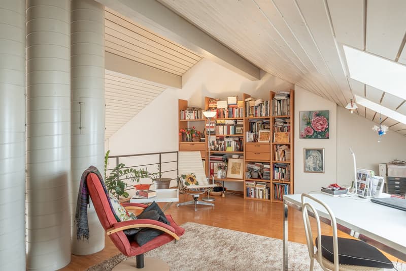 Kyburg-Buchegg: Charming Row House with Two Apartments (8)