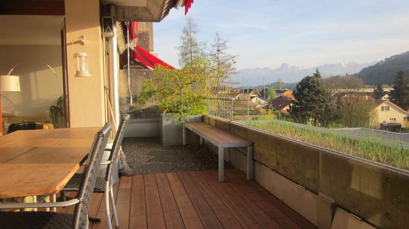 Helle 4.5-Zimmerwohnung mit Bergblick in Münsingen (1)