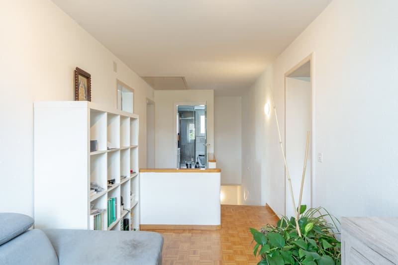 Reiheneckhaus mit Pool in ruhigem Quartier (8)