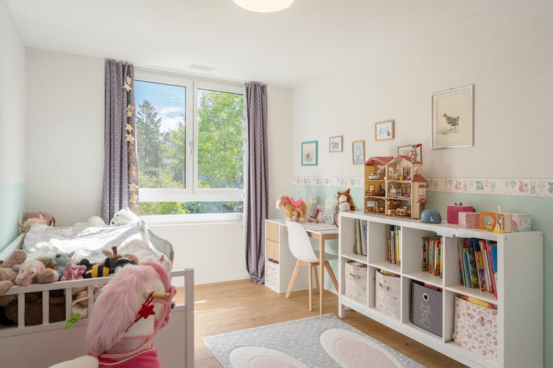 Moderne 4.5-Zimmer-Wohnung im Rosenpark Rüfenacht (16)