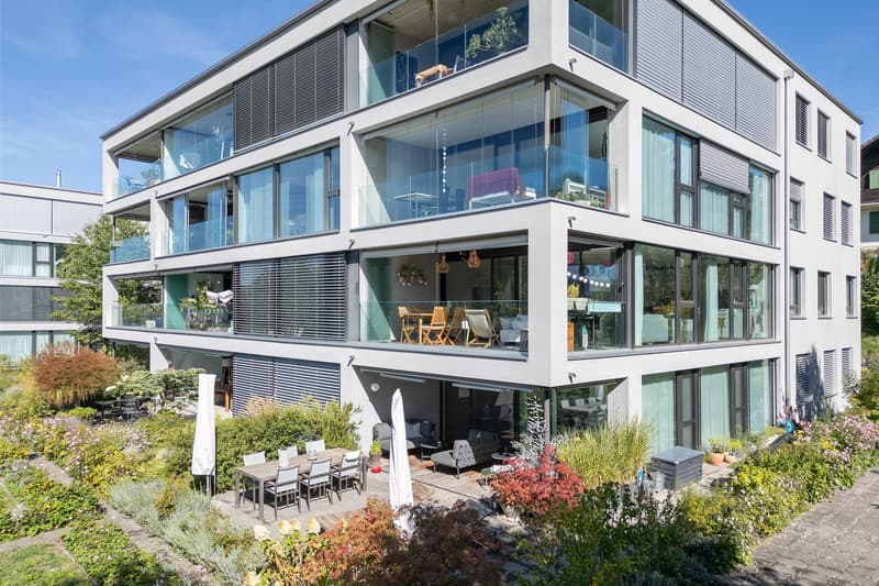 Moderne 4.5-Zimmer-Wohnung im Rosenpark Rüfenacht (1)