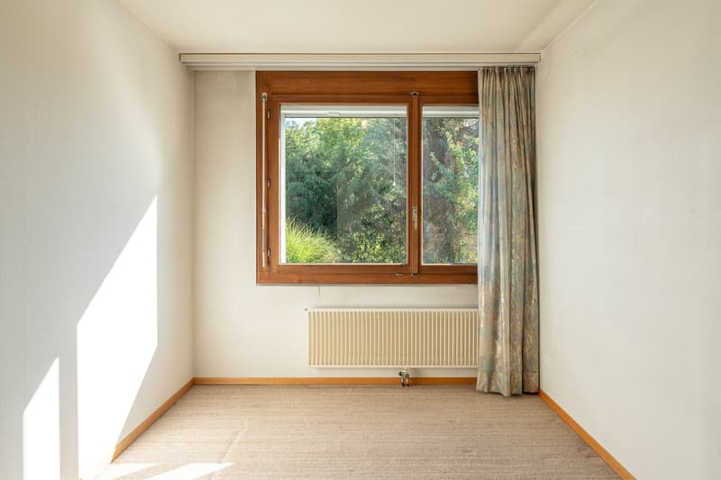 Grosszügiges Doppeleinfamilienhaus an bester Lage in Ittigen (9)