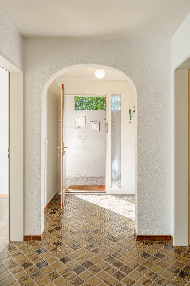 Grosszügiges Doppeleinfamilienhaus an bester Lage in Ittigen (8)
