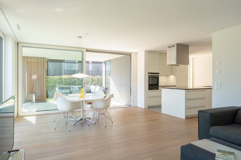 Moderne Gartenwohnung nahe Zentrum Muri (12)