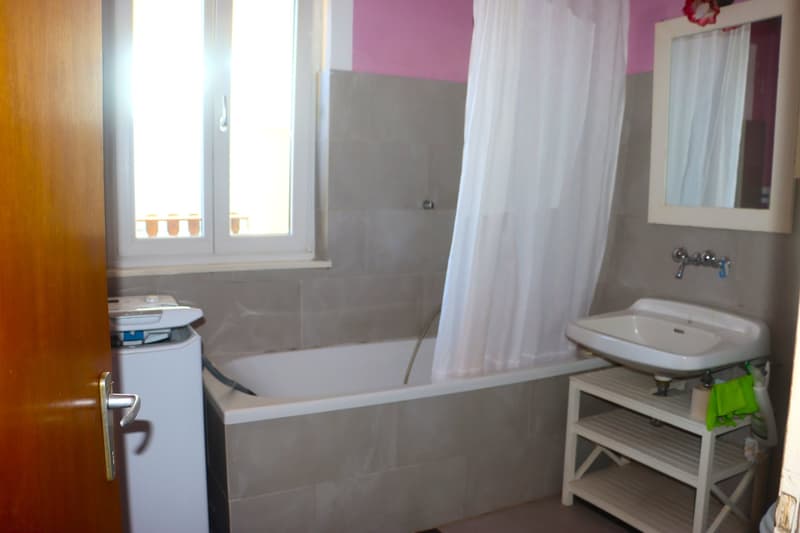 Über den Seen sonniges Zweifamilienhaus (17)