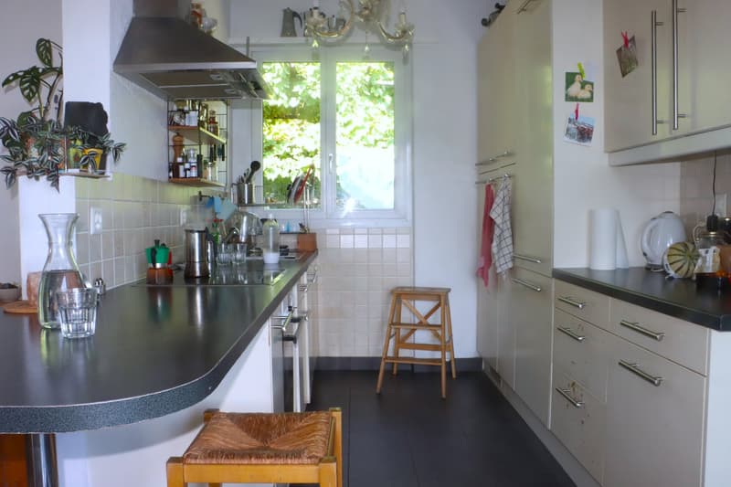 Charmantes Haus mit zwei Wohnungen fertig zum Einziehen (4)