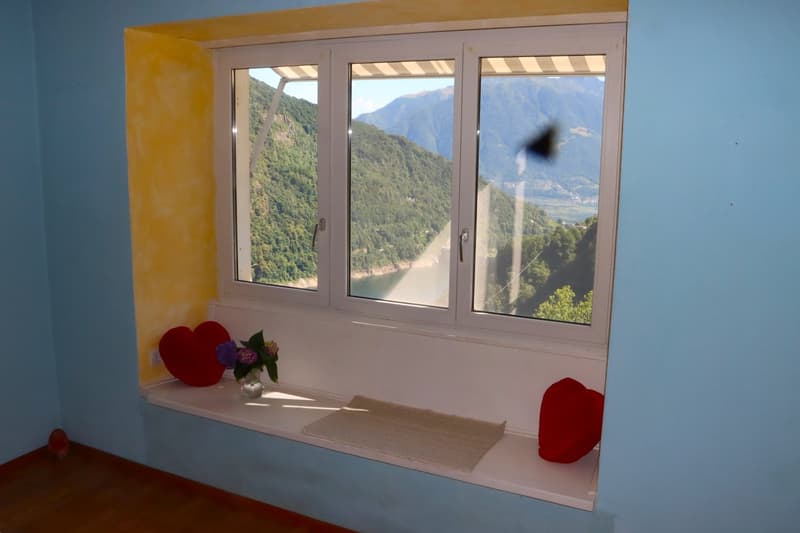 Charmantes Haus mit zwei Wohnungen fertig zum Einziehen (12)