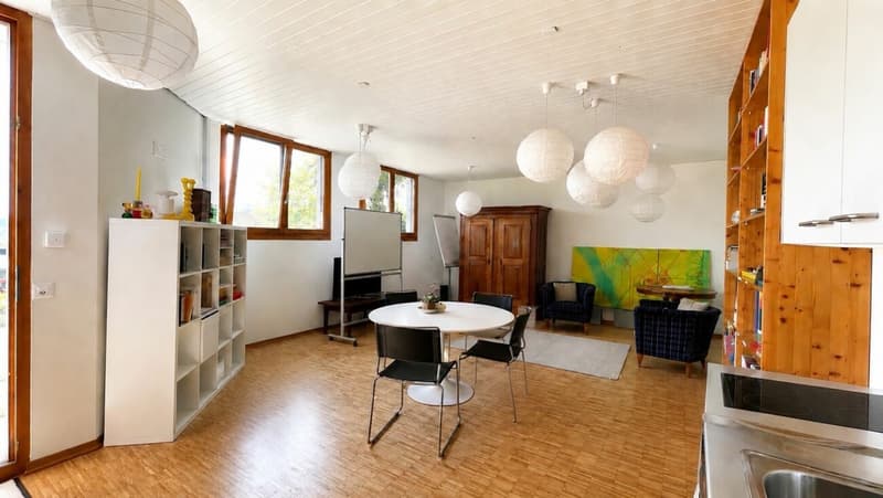 Büro 202 (W2), Sockelgeschoss