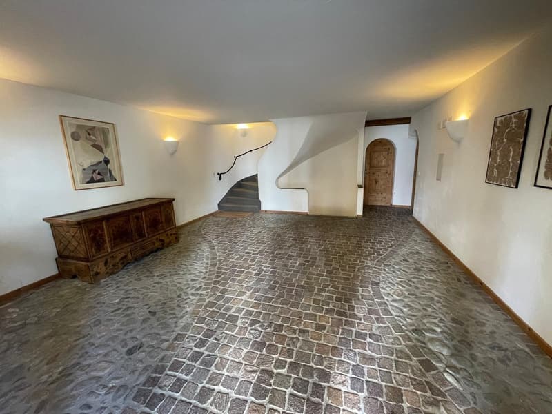 Appartement cosy de 1,5 pièces dans un emplacement absolument calme à Celerina à vendre (3)