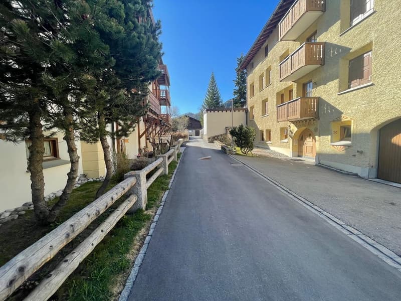 Appartement cosy de 1,5 pièces dans un emplacement absolument calme à Celerina à vendre (1)