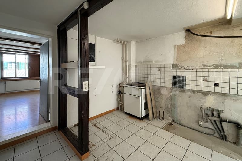 Charming Row House in Hallau: A Unique Opportunity! (3)