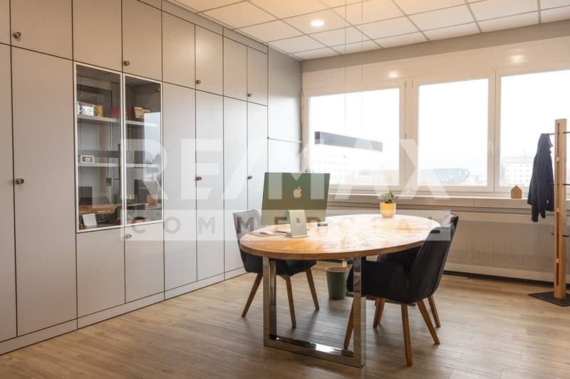 Bright single office in a representative office in Oftringen, at the crossroads of Switzerland (2)