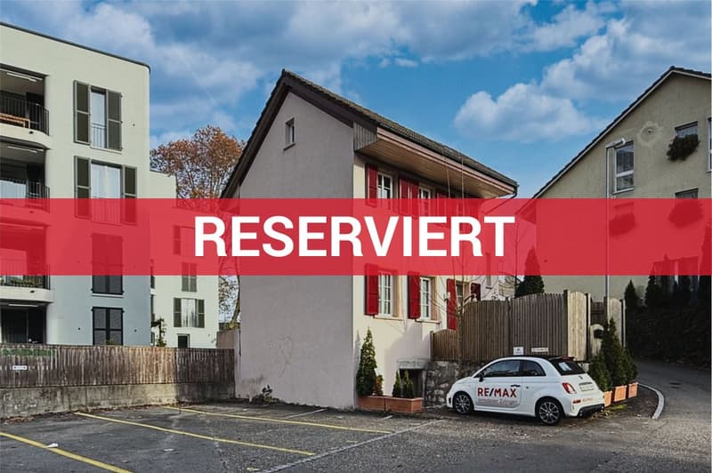 Your new home with history and charm, as well as a view of Aarburg Fortress (1)