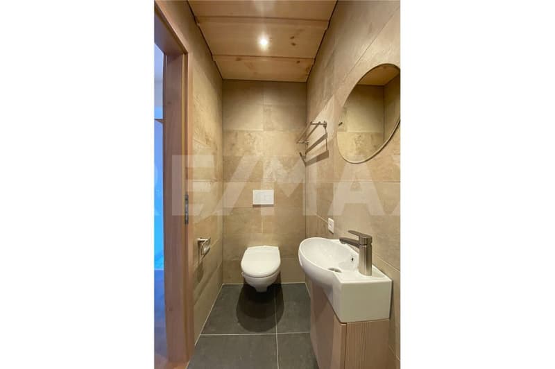 Rental property, rural location and plenty of sunshine (7)
