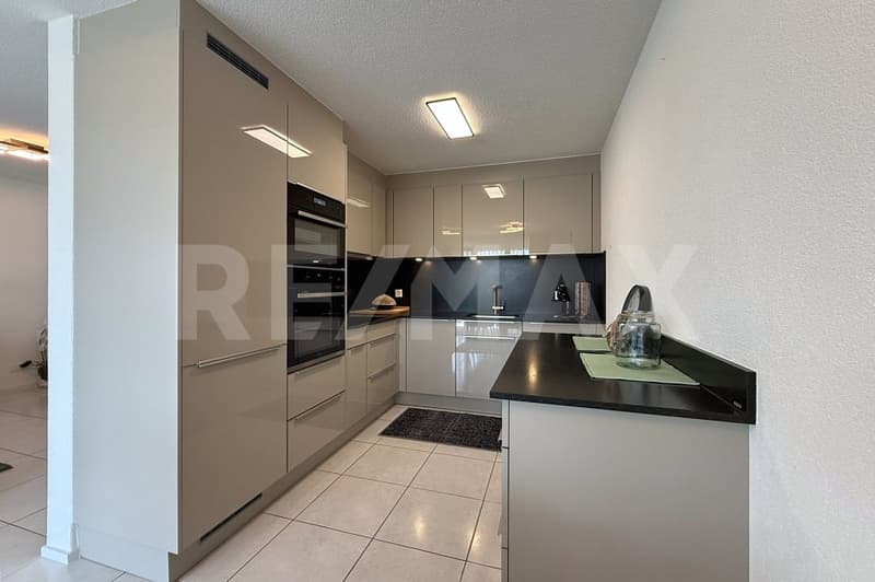 Lots of space for the whole family - modern 5½-room apartment in a quiet location (11)