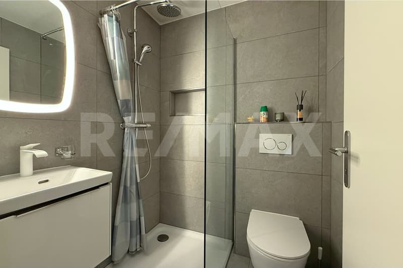 Lots of space for the whole family - modern 5½-room apartment in a quiet location (2)