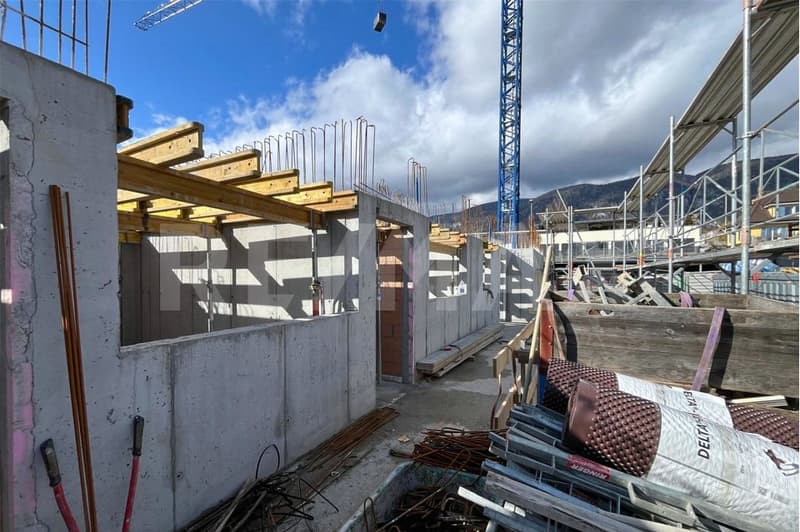 Nouveau bâtiment, situé dans un endroit calme, avec beaucoup de soleil et une conception intérieure à déterminer par vous-même (en construction) (10)