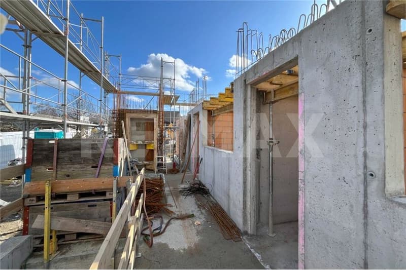 Nouveau bâtiment, situé dans un endroit calme, avec beaucoup de soleil et une conception intérieure à déterminer par vous-même (en construction) (11)