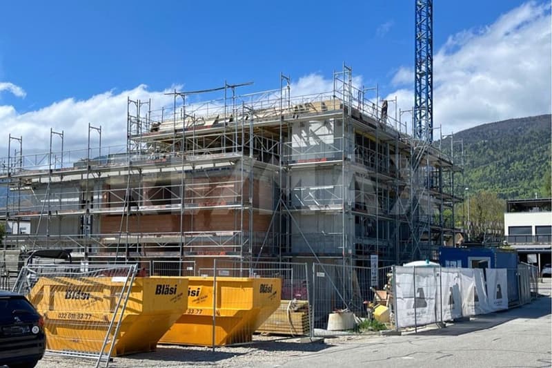 Nouveau bâtiment, situé dans un endroit calme, avec beaucoup de soleil et une conception intérieure à déterminer par vous-même (en construction) (5)