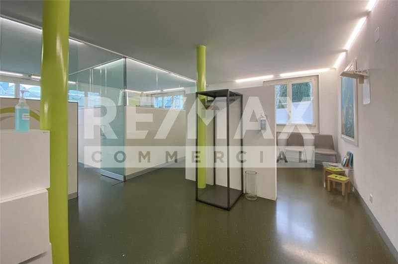 Locaux commerciaux centraux avec un potentiel d'utilisation polyvalent et des possibilités de développement (7)