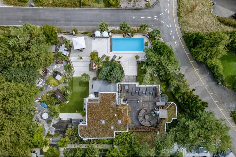 Privatsphäre, Weitblick und Feriengefühl  grosszügiges 5½-Zimmer-Haus (2)