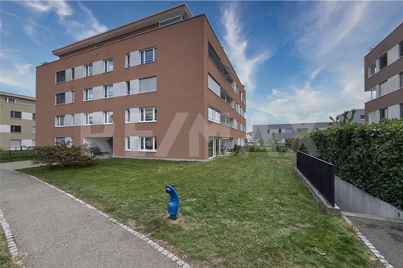 Wohnen mit Gartengefühl  moderne 3½-Zimmer-Erdgeschosswohnung mit grosszügigem Aussenbereich (2)