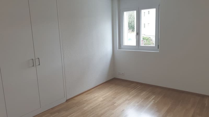 Bright 3.5-room apartment with seating area (8)