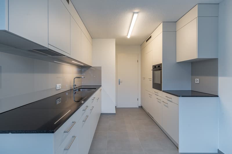 Fully rented investment property with 23 apartments in two well-maintained multi-family houses in Sargans (3)