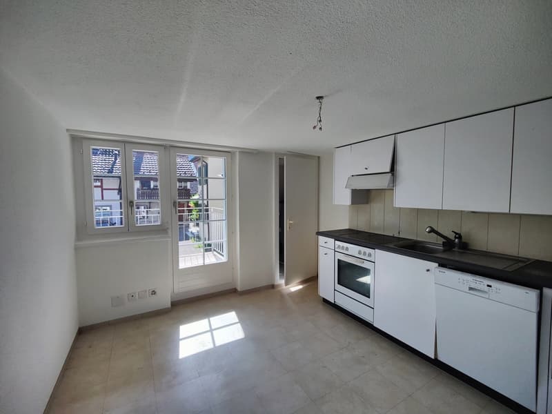 Charming 4.5-room old building apartment with balcony in Wald ZH (9)