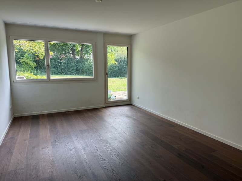Einzigartige, grosszügige 5.5-Zimmerwohnung mit Garten und Cheminée (12)