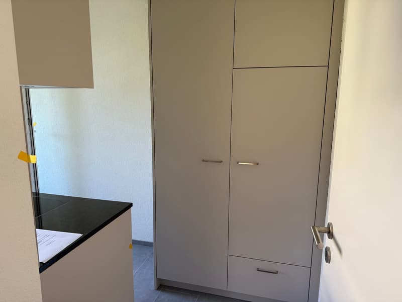 Frisch sanierte 3-Zimmerwohnung mit zwei Balkonen in Witikon (12)